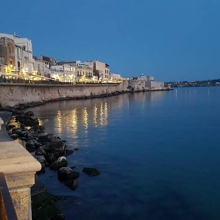 Ortigia Porta Del Mare Apartment Syracuse Luaran gambar
